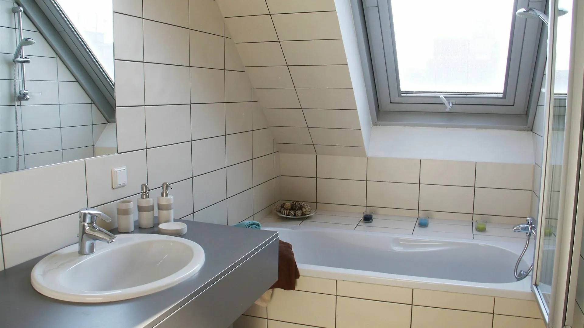 Checkvienna Apartment Maria Theresien Strasse 0*, Wien Österrike